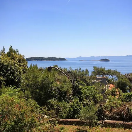 Family Friendly Seaside Prizba, Korcula - 10061 아파트