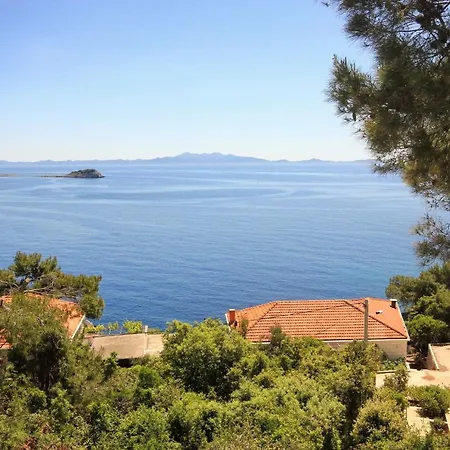 Family Friendly Seaside Prizba, Korcula - 10061 * プリズバ