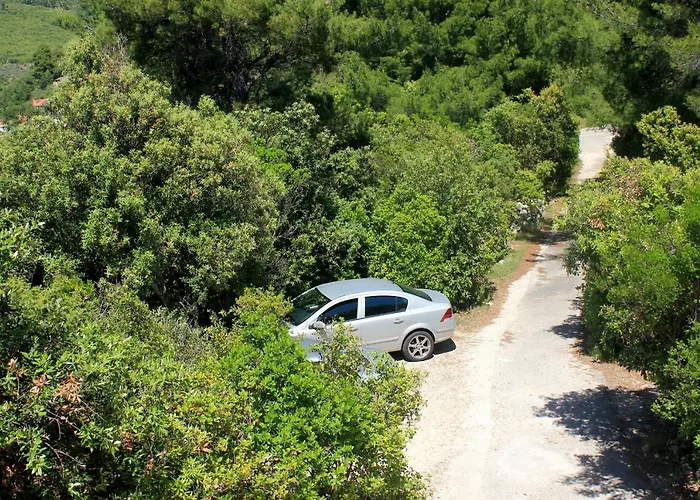 Family Friendly Seaside Prizba, Korcula - 10061 프리즈바