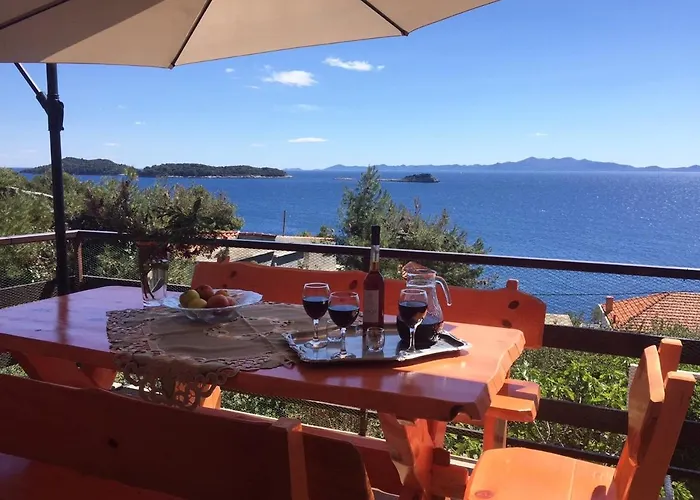 Family Friendly Seaside Prizba, Korcula - 10061