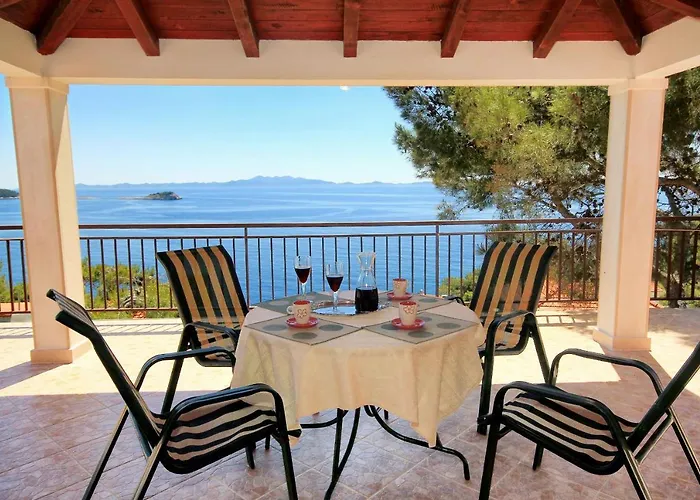 Family Friendly Seaside Prizba, Korcula - 10061 프리즈바