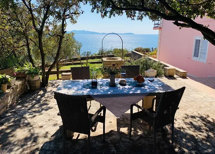 Family Friendly Seaside Prizba, Korcula - 10061 *